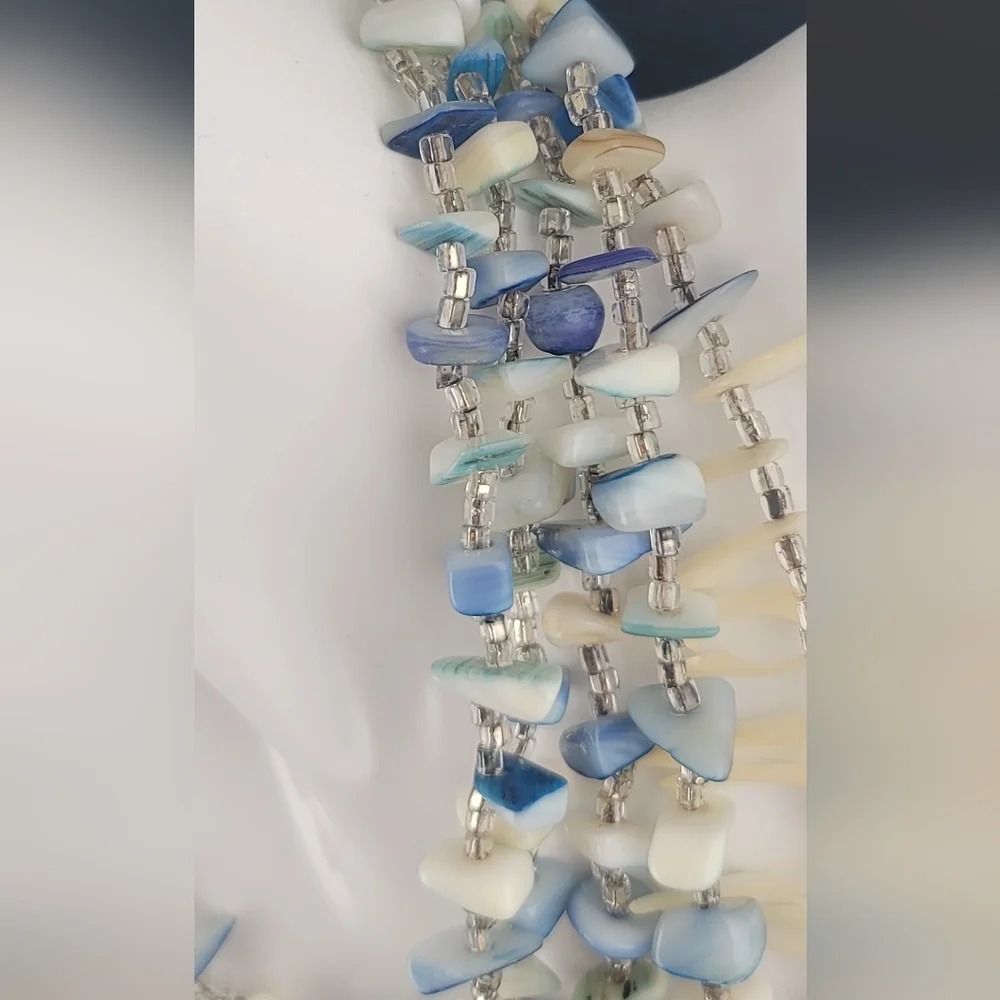 Vintage Japan Sea Shell Glass Bead Multi-Strand Bib Necklace Blue White - Picture 6 of 12